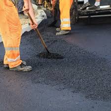 Best Driveway Maintenance Services  in Llington, MI